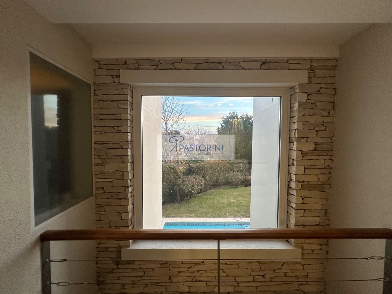 Importante CASA en ARENAS del SUR