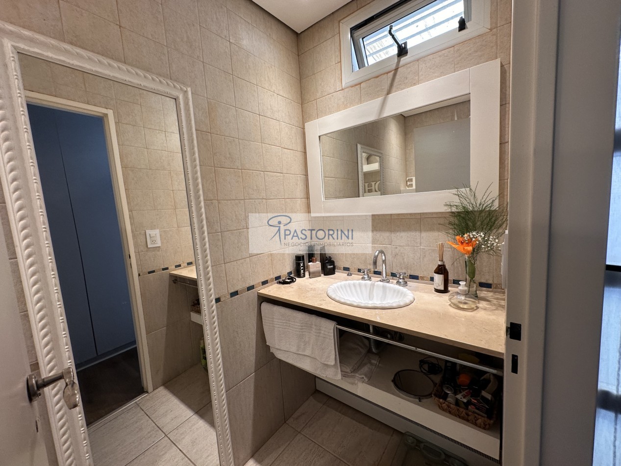 VENDEMOS ESPECTACULAR CASA EN SIERRAS DE LOS PADRES