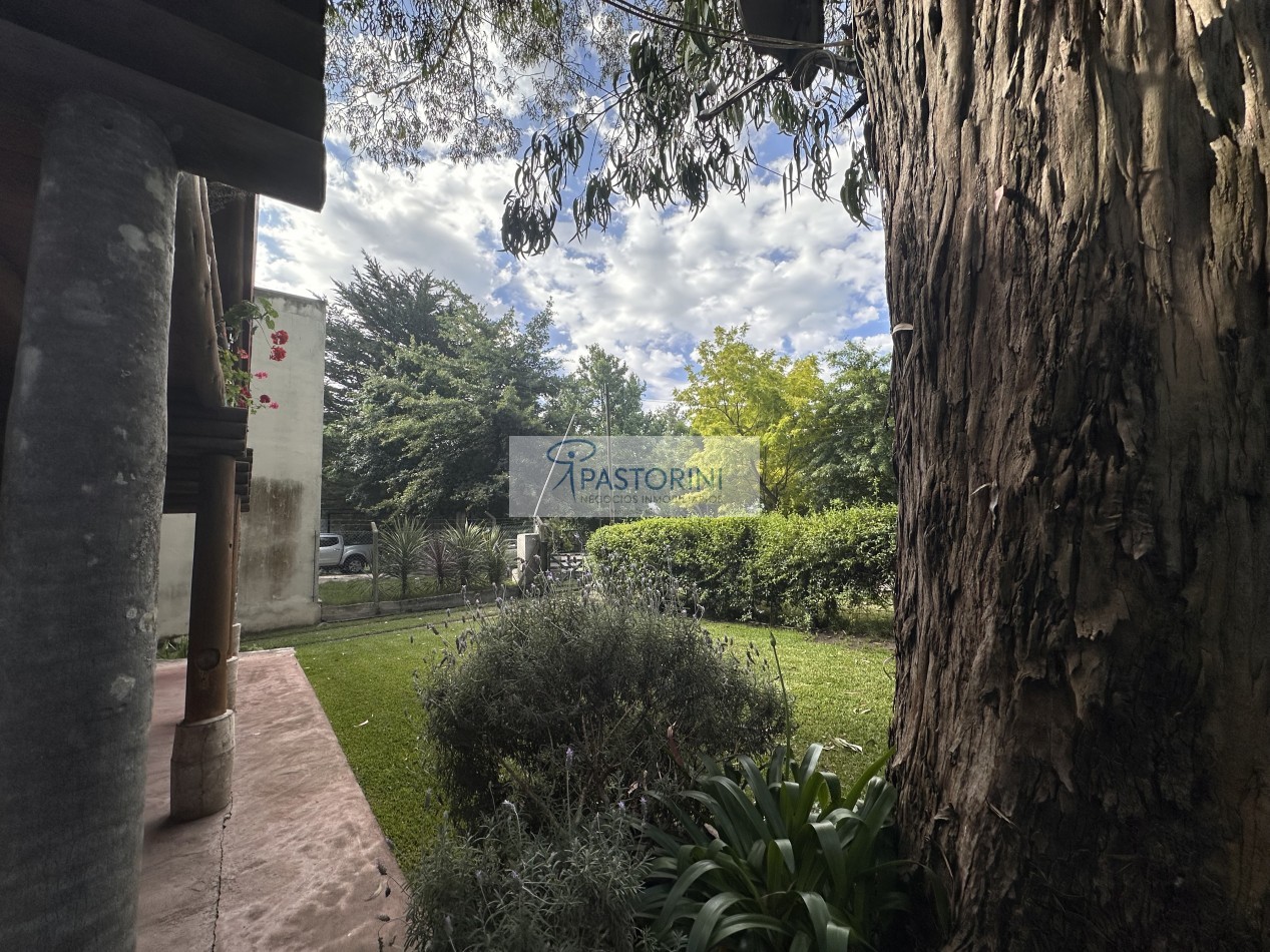 Vendemos hermosa casa en el Bosque Peralta Ramos 
