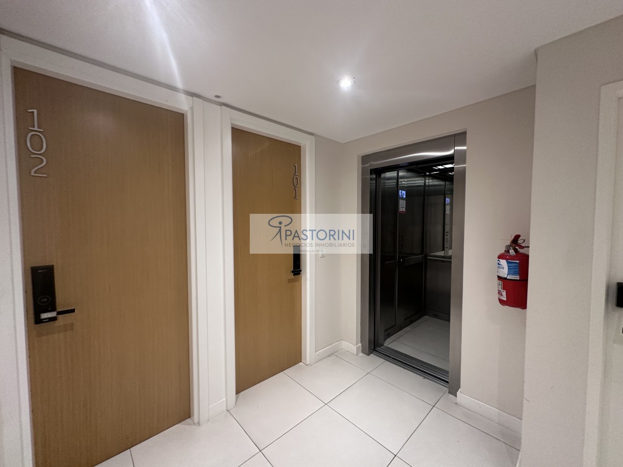 AMPLIO 2 AMB PREMIUM con COCHERA y TERRAZA PRIVADA 