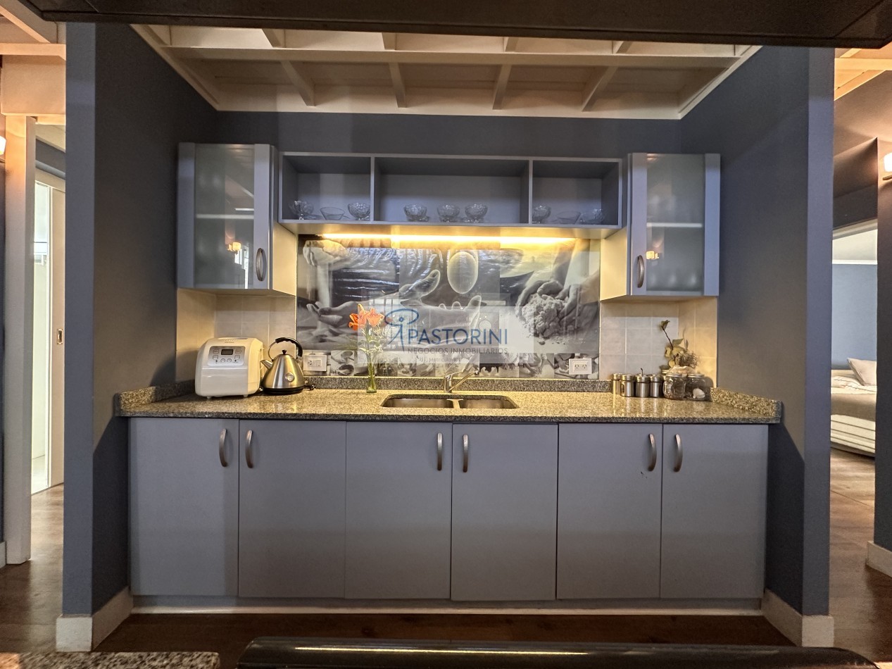 VENDEMOS ESPECTACULAR CASA EN SIERRAS DE LOS PADRES