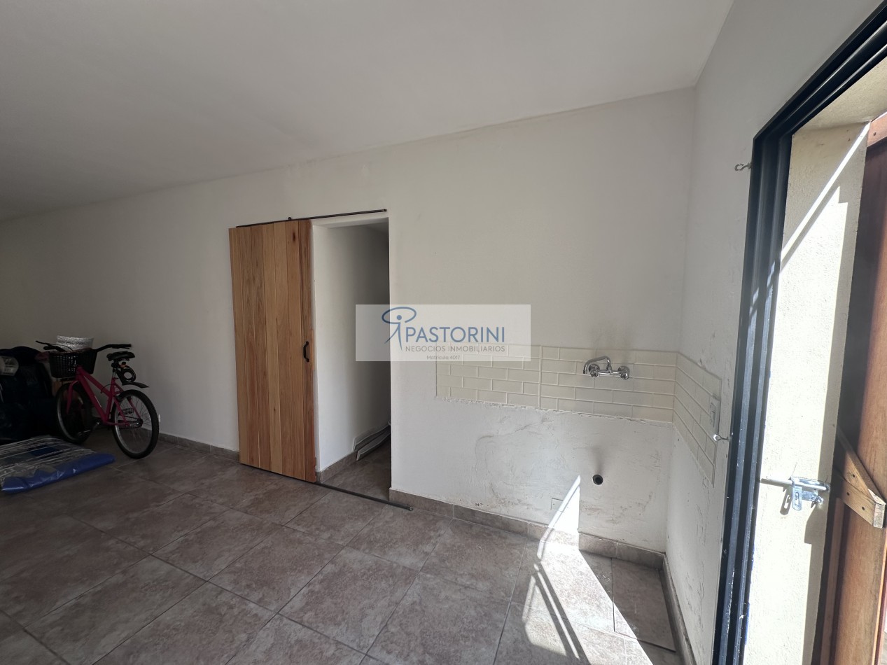 LOCAL impecable en VENTA sobre Av.Libertad
