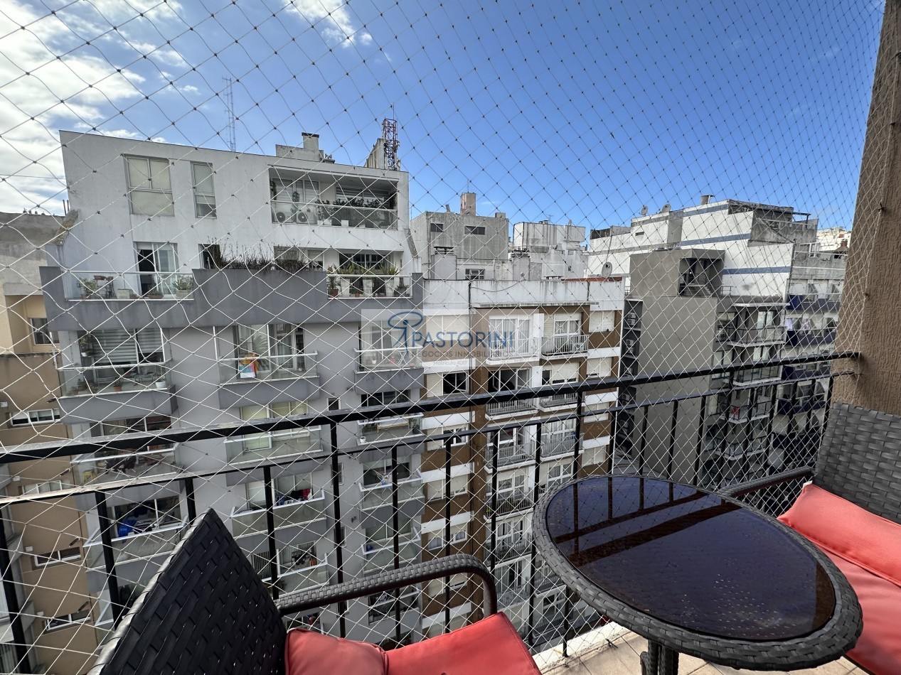 VENDEMOS AMPLIO 3AMB con COCH+BAULERA a metros de PLAZA MITRE