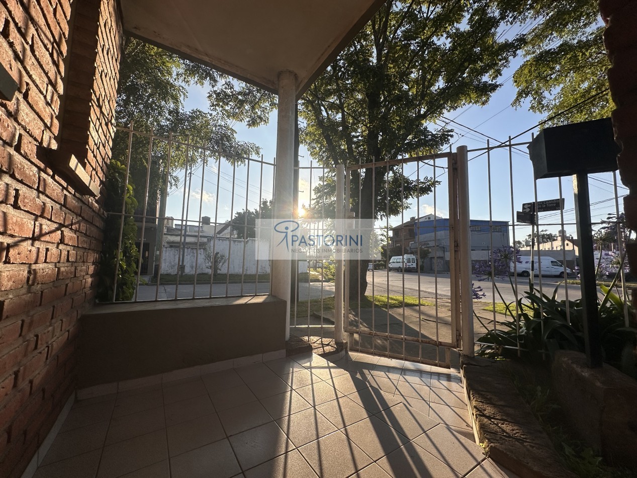 ALQUILAMOS PH 2amb a la calle