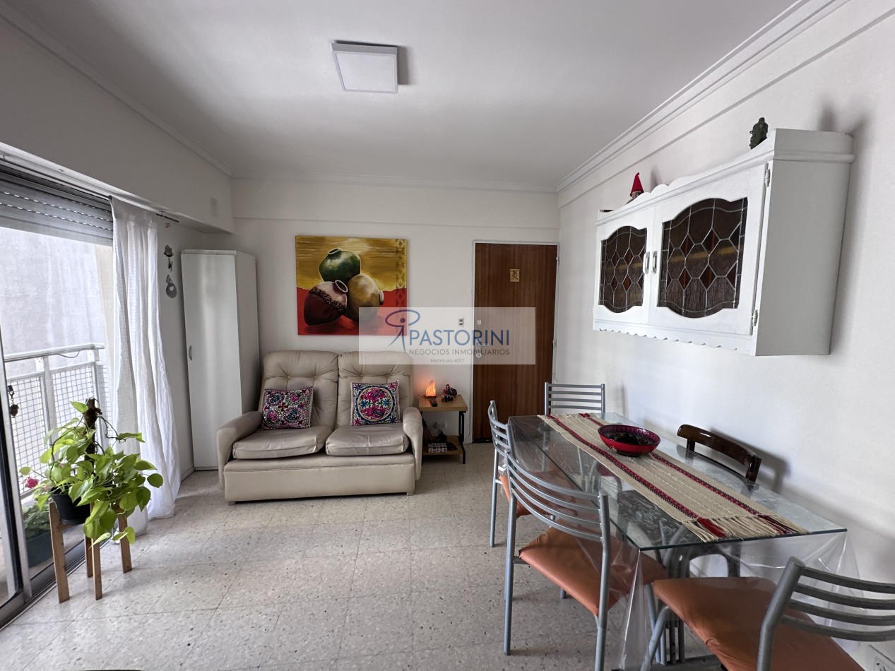 Impecable 2amb con balcon en Maral 33 - Plaza Colon 