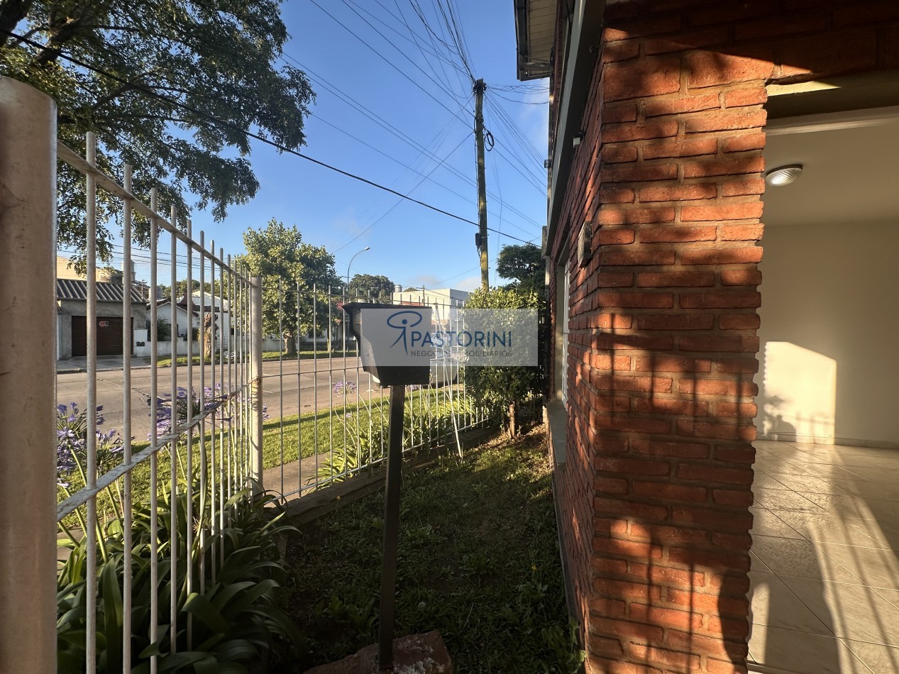 ALQUILAMOS PH 2amb a la calle