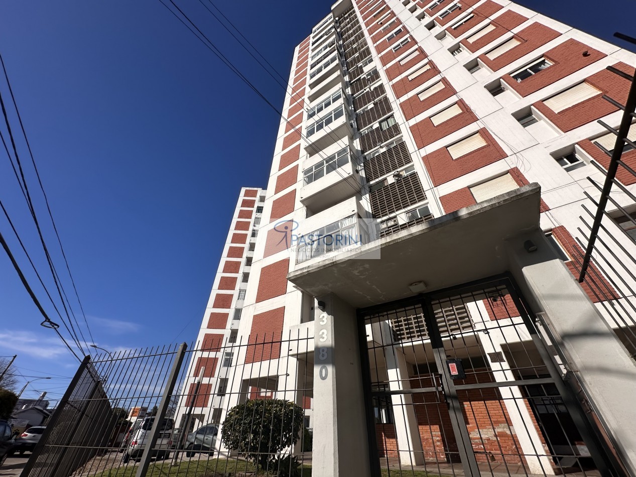 Vendemos 3amb zona Universidad Nacional -Apto Credito!