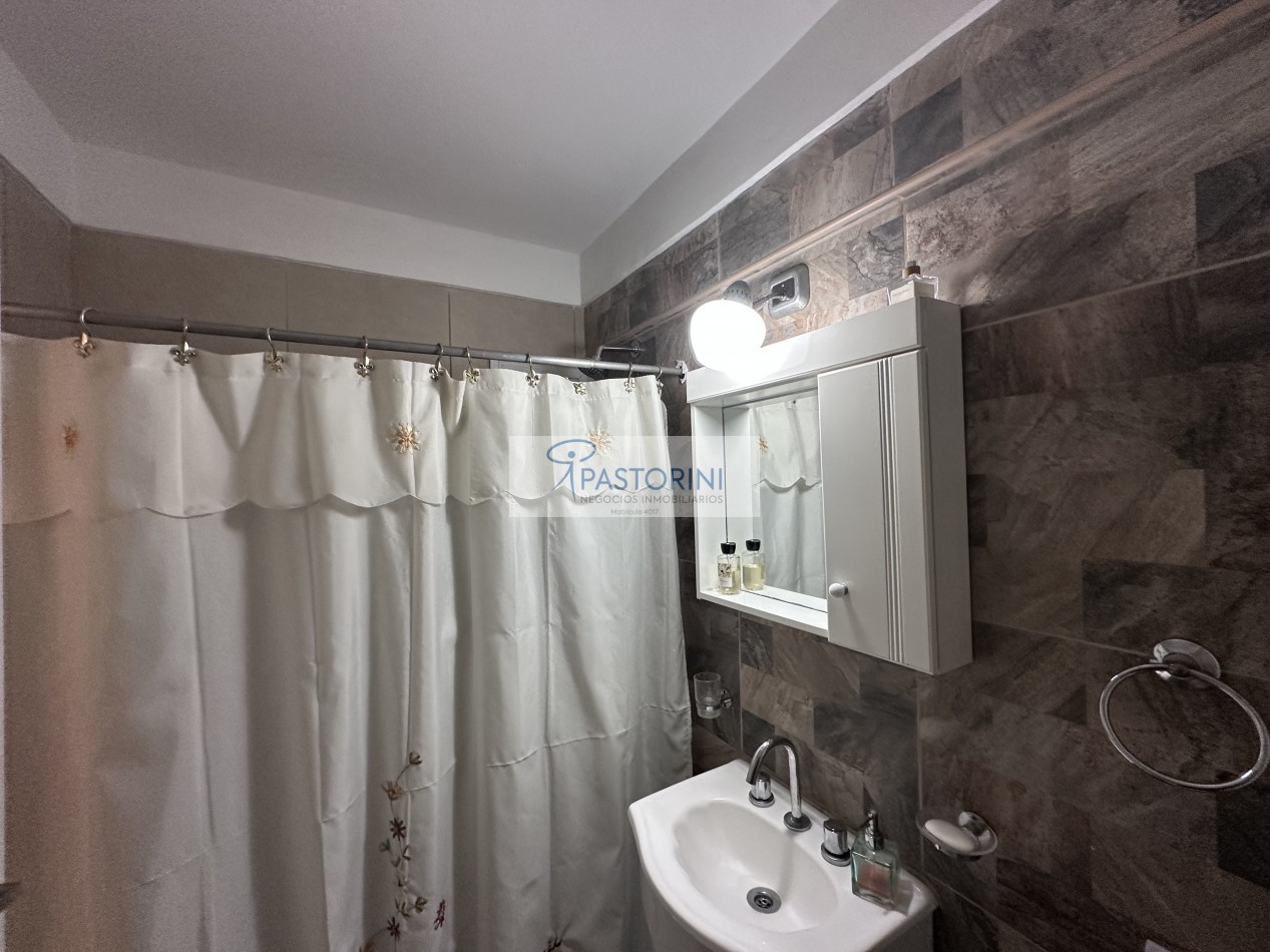 Impecable 2amb con balcon en Maral 33 - Plaza Colon 