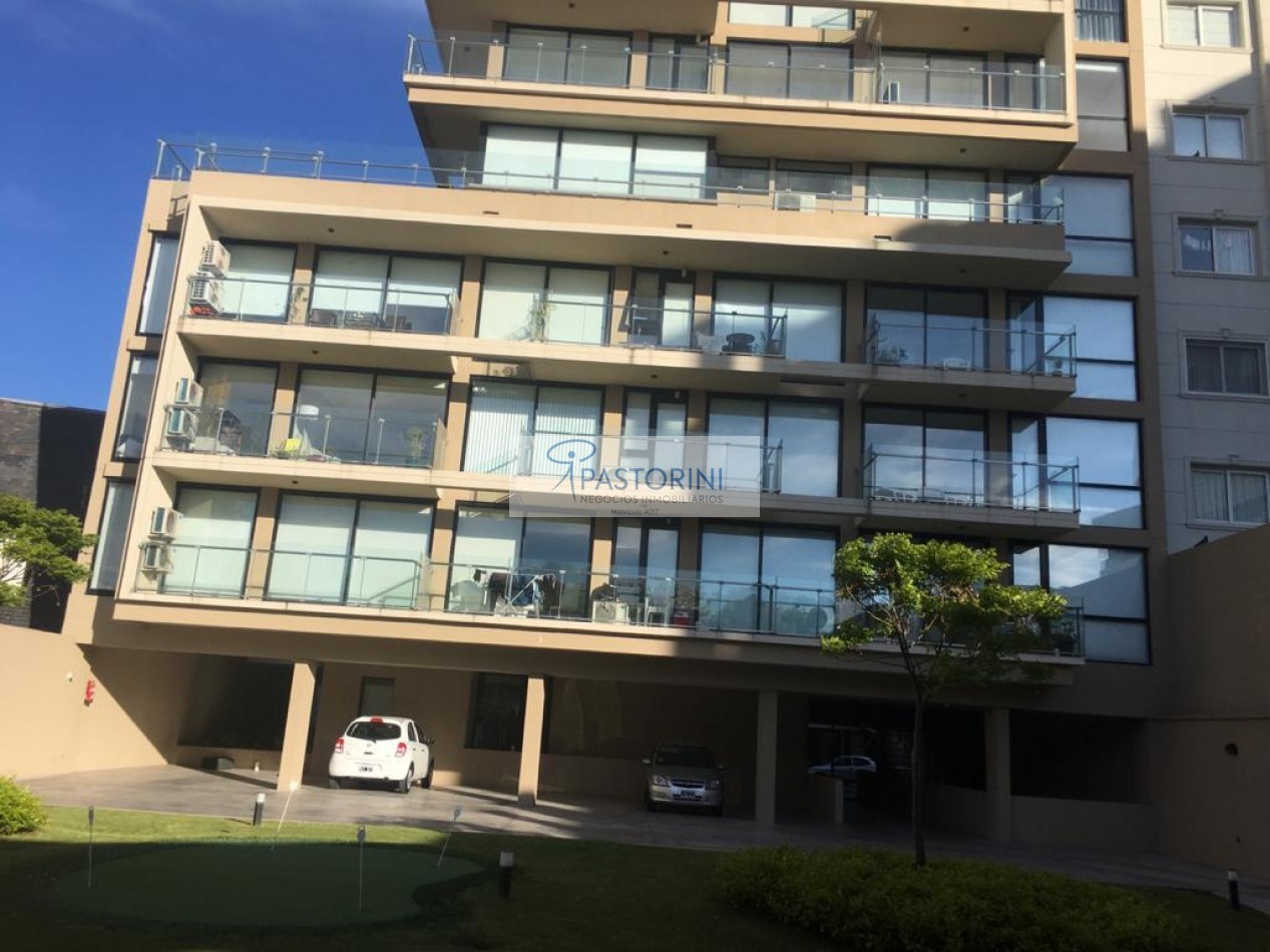 Alquiler por temporada en Importante Departamento 4 amb en Guemes