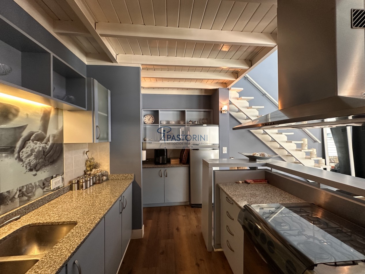 VENDEMOS ESPECTACULAR CASA EN SIERRAS DE LOS PADRES