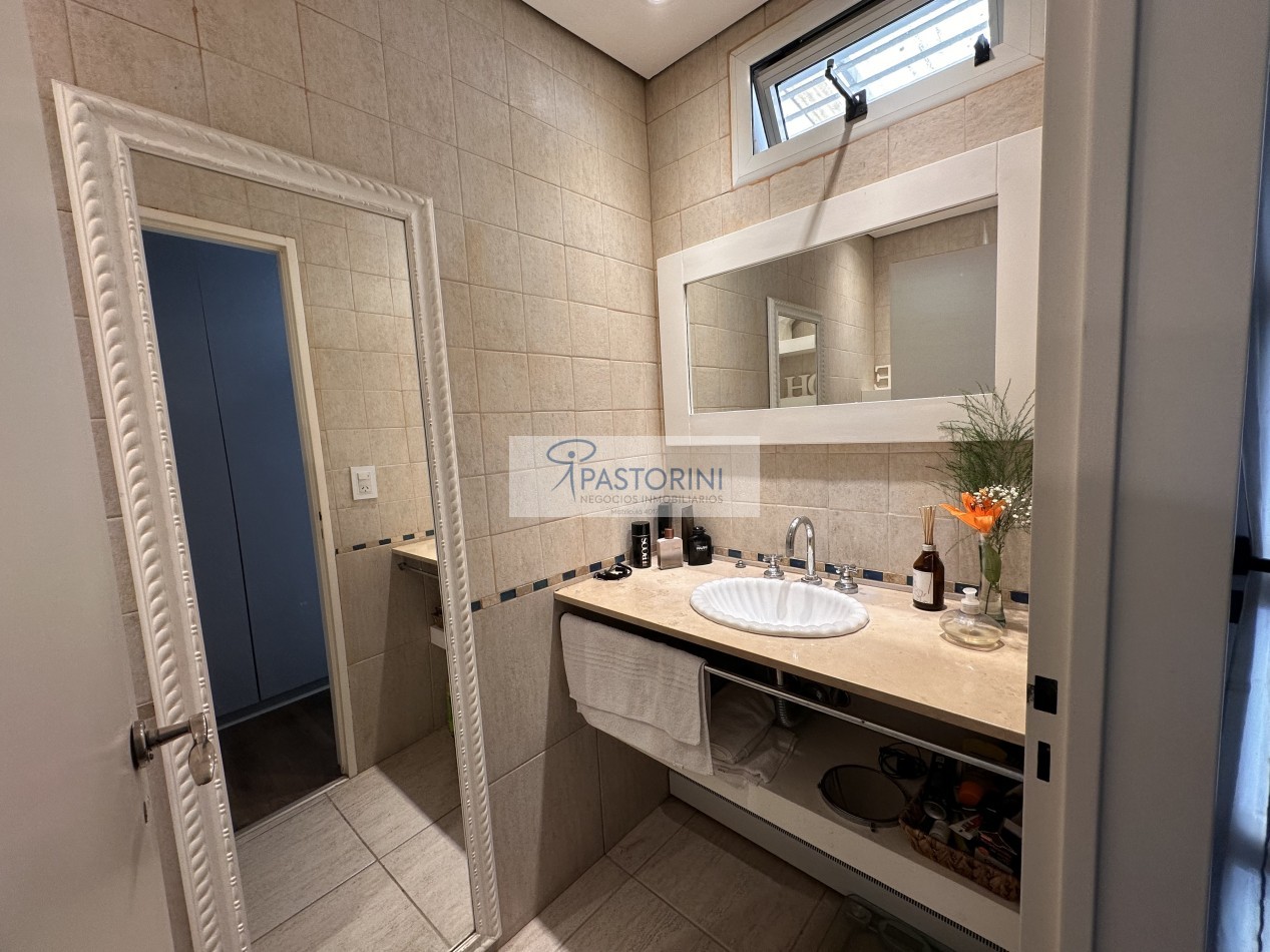 VENDEMOS ESPECTACULAR CASA EN SIERRAS DE LOS PADRES