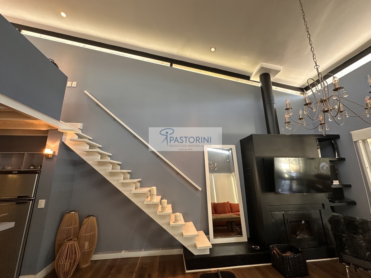 VENDEMOS ESPECTACULAR CASA EN SIERRAS DE LOS PADRES