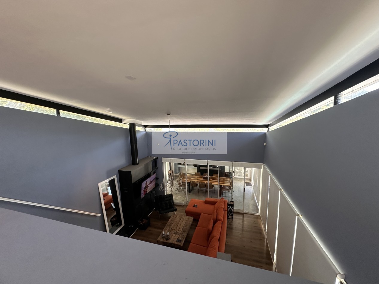 VENDEMOS ESPECTACULAR CASA EN SIERRAS DE LOS PADRES