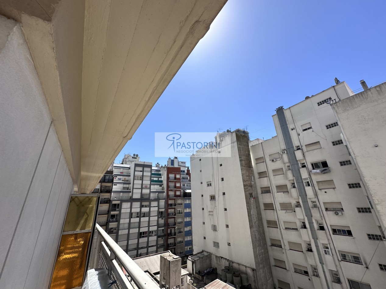 Impecable 2amb con balcon en Maral 33 - Plaza Colon 