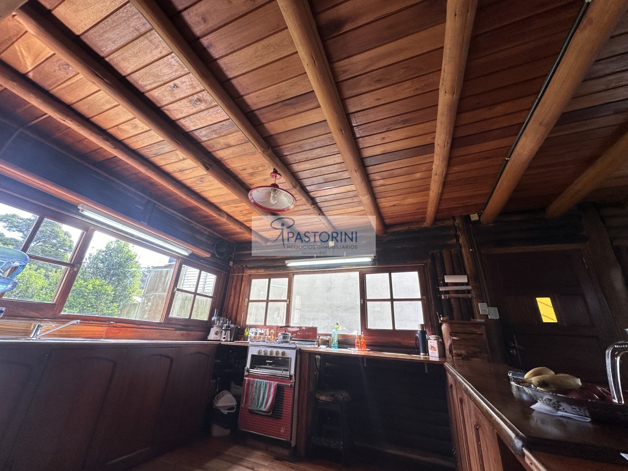 Vendemos hermosa casa en el Bosque Peralta Ramos 