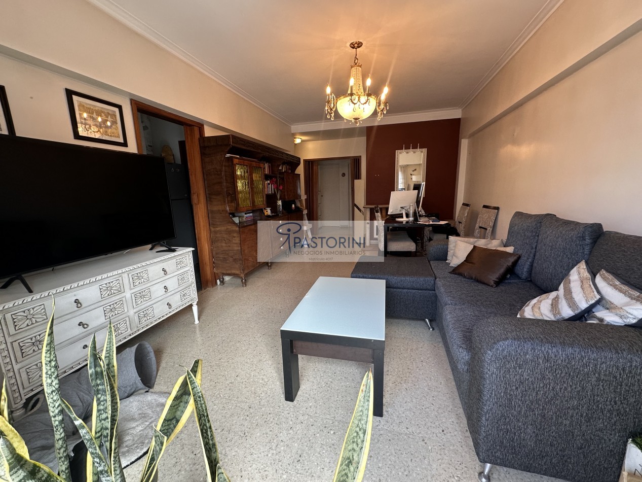 VENDEMOS AMPLIO 3AMB con COCH+BAULERA a metros de PLAZA MITRE