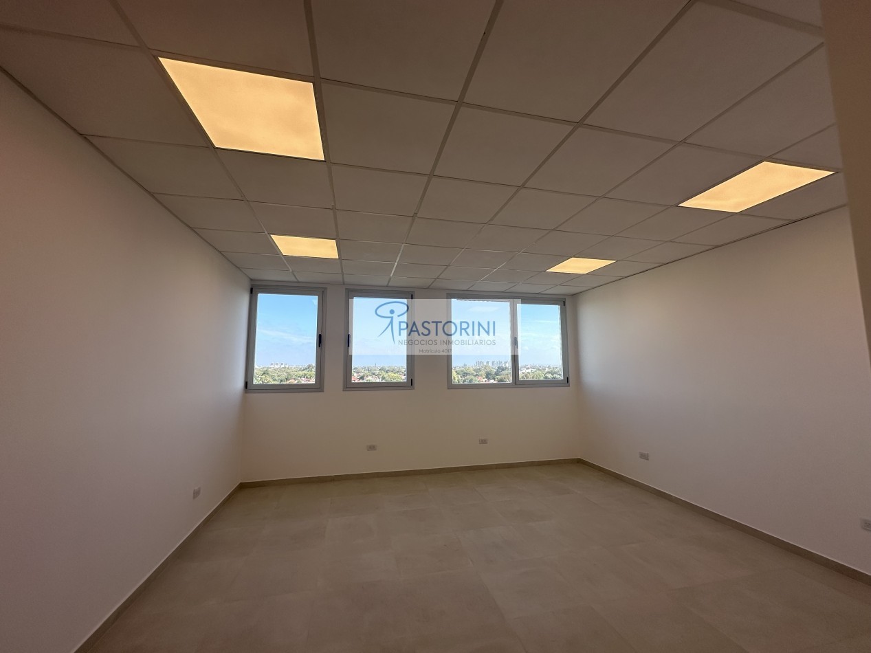 Alquilamos Oficinas  a estrenar en Av.Constitucion