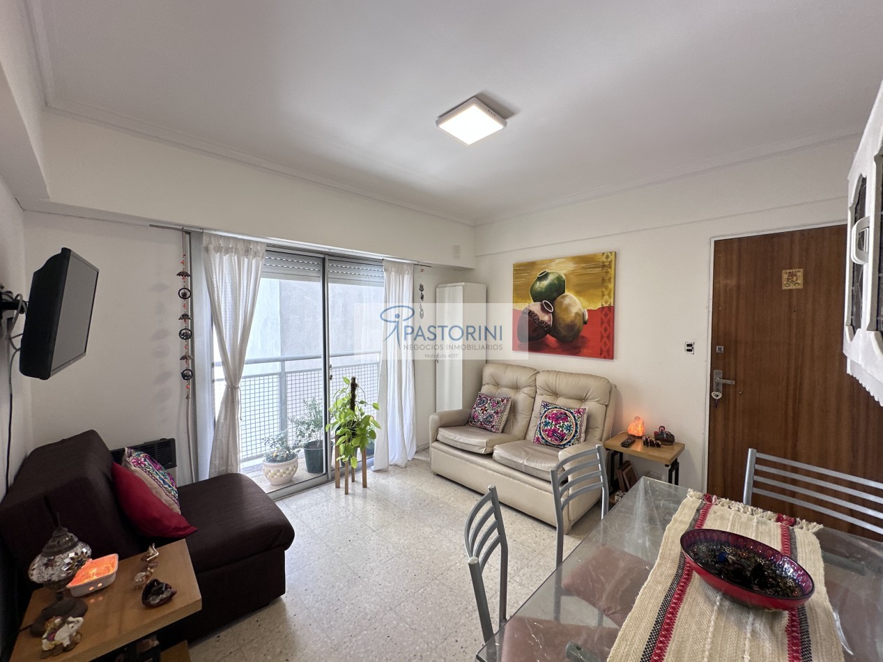 Impecable 2amb con balcon en Maral 33 - Plaza Colon 