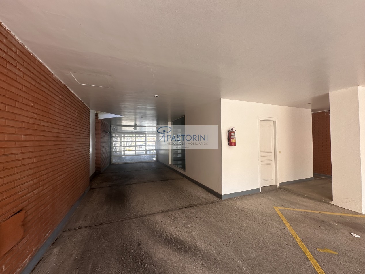 ALQUILAMOS  hermosa OFICINA zona GUEMES