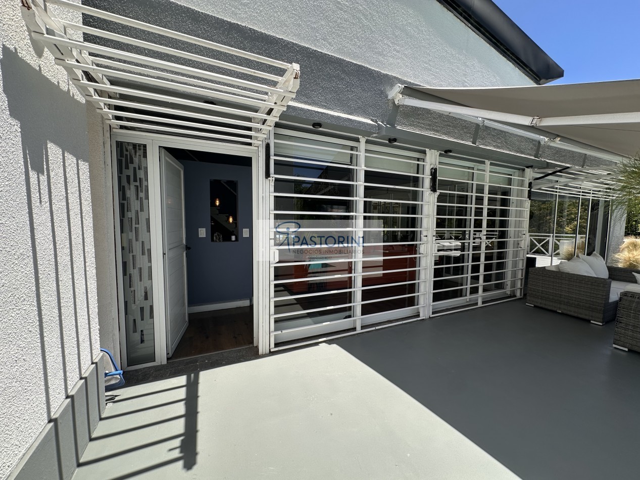 VENDEMOS ESPECTACULAR CASA EN SIERRAS DE LOS PADRES