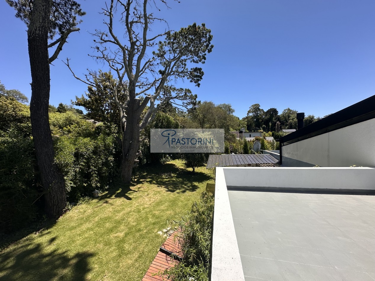 VENDEMOS ESPECTACULAR CASA EN SIERRAS DE LOS PADRES