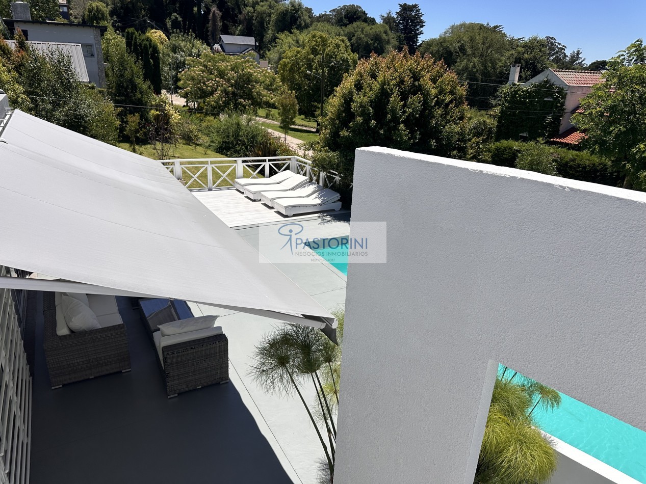 VENDEMOS ESPECTACULAR CASA EN SIERRAS DE LOS PADRES