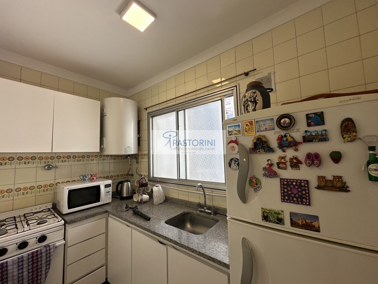 Impecable 2amb con balcon en Maral 33 - Plaza Colon 