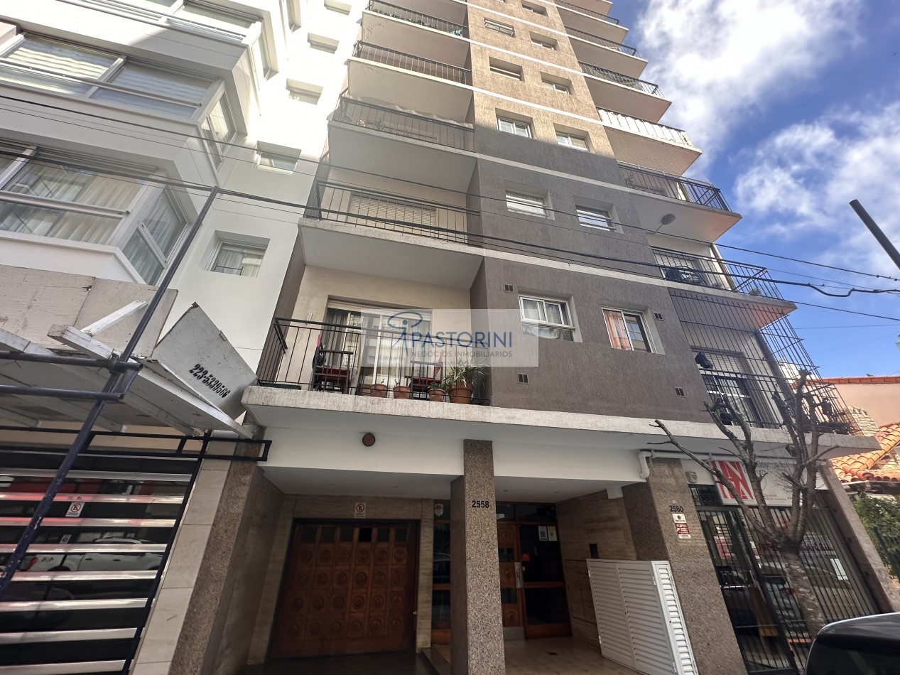 VENDEMOS AMPLIO 3AMB con COCH+BAULERA a metros de PLAZA MITRE