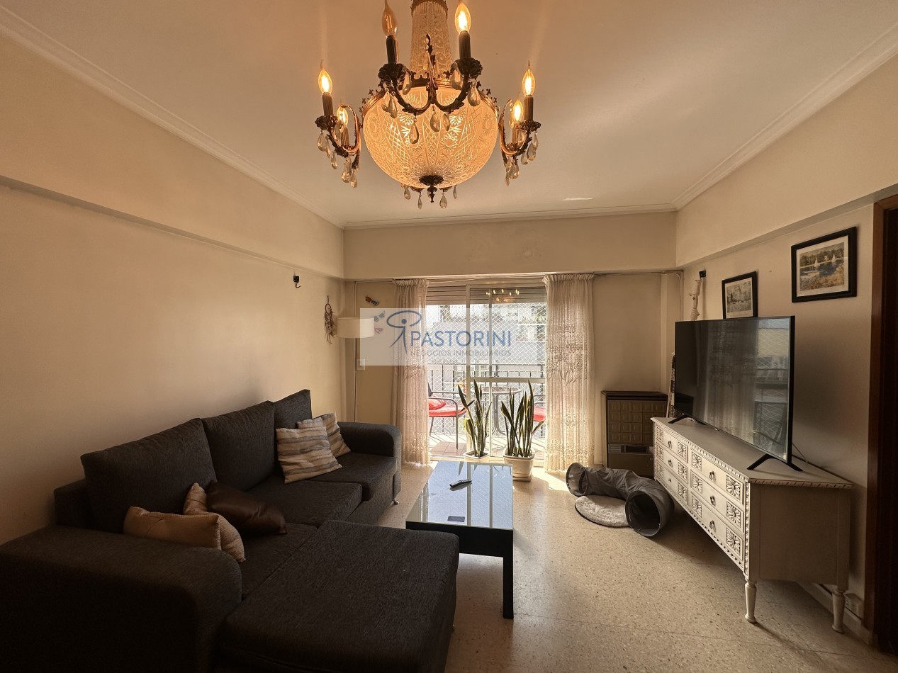 VENDEMOS AMPLIO 3AMB con COCH+BAULERA a metros de PLAZA MITRE