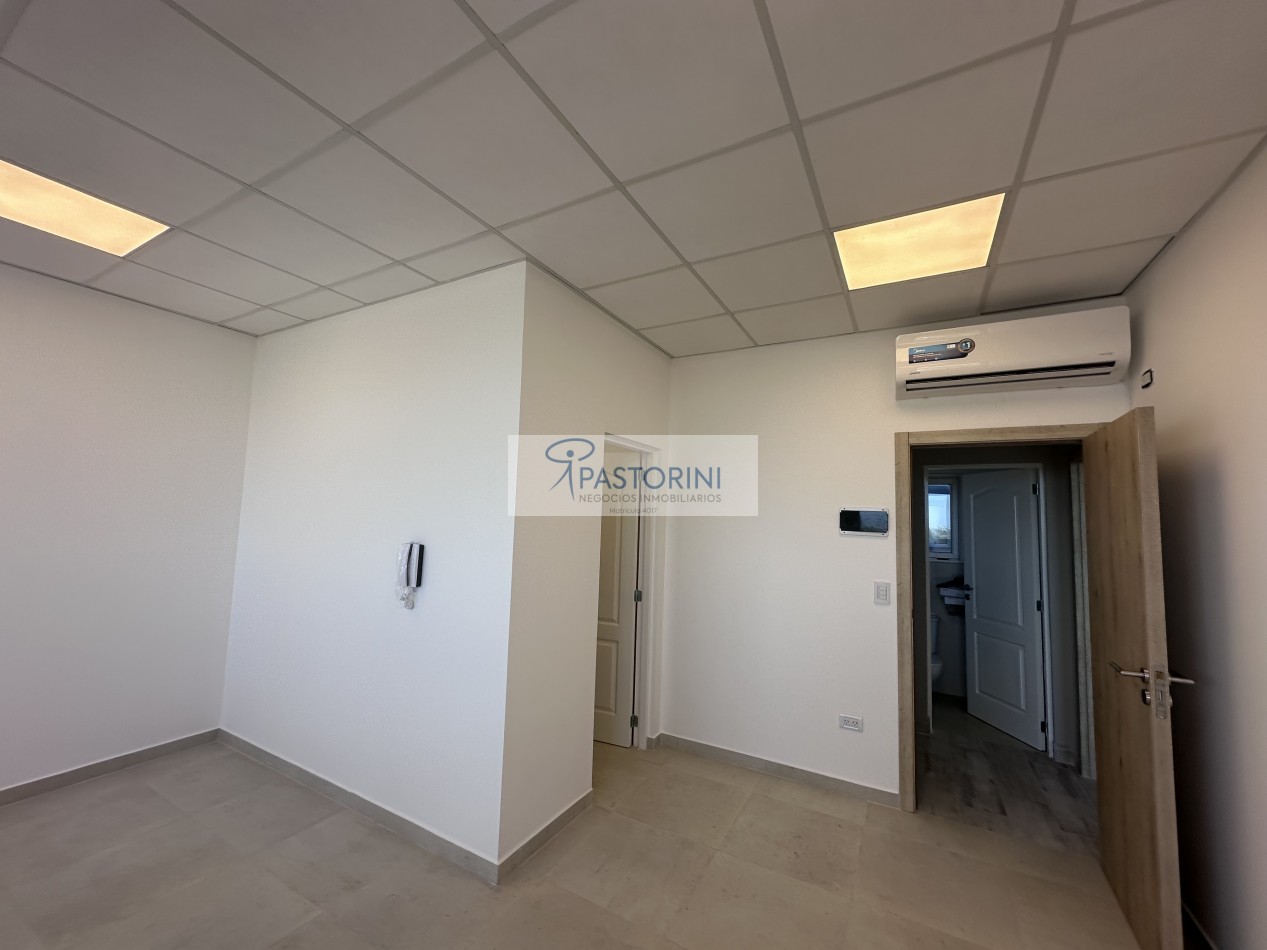 Alquilamos Oficinas  a estrenar en Av.Constitucion