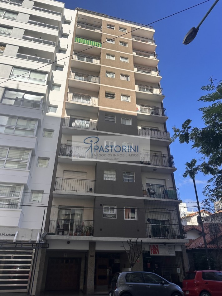 VENDEMOS AMPLIO 3AMB con COCH+BAULERA a metros de PLAZA MITRE