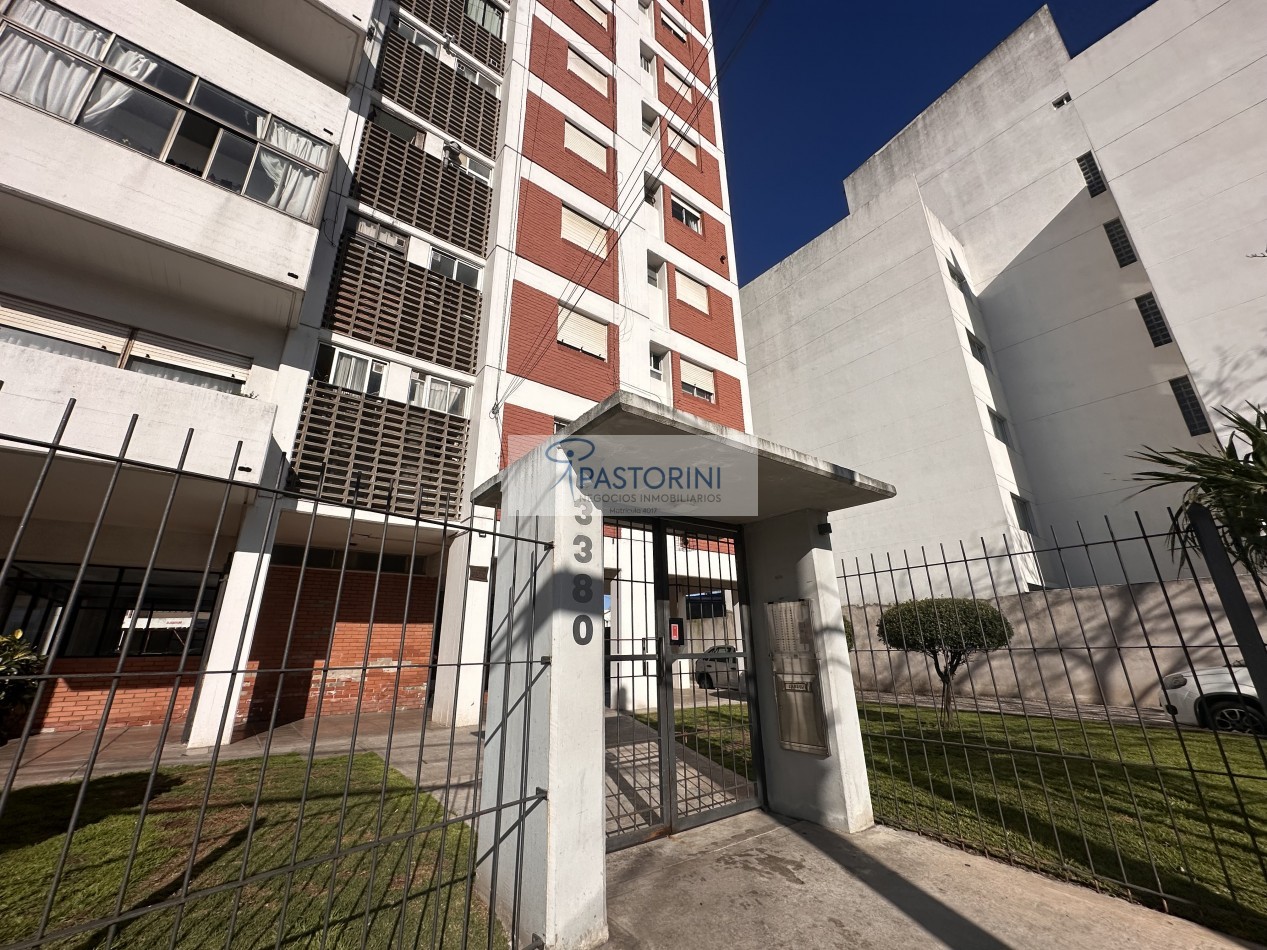 Vendemos 3amb zona Universidad Nacional -Apto Credito!