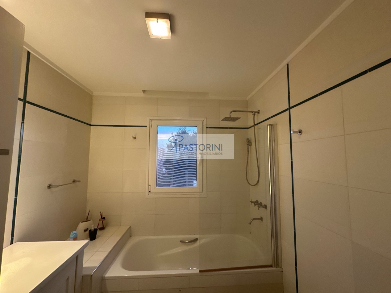 Importante CASA en ARENAS del SUR