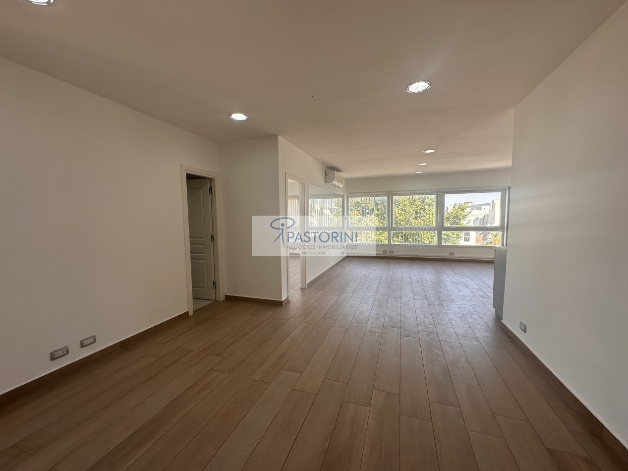 ALQUILAMOS  hermosa OFICINA zona GUEMES