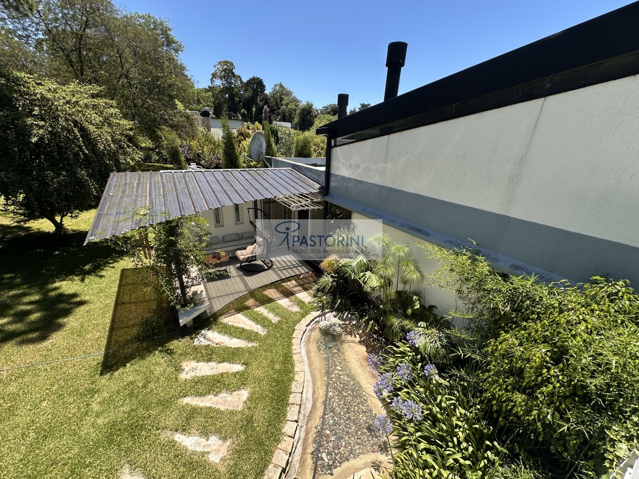 VENDEMOS ESPECTACULAR CASA EN SIERRAS DE LOS PADRES