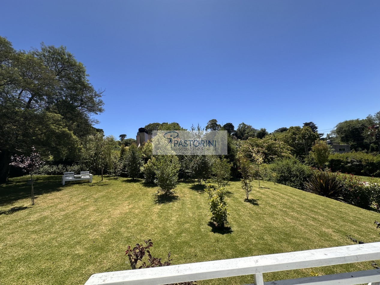 VENDEMOS ESPECTACULAR CASA EN SIERRAS DE LOS PADRES