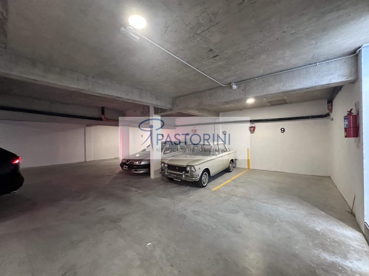 Moderno Departamento en Duplex en Plaza Mitre con COCH y baulera
