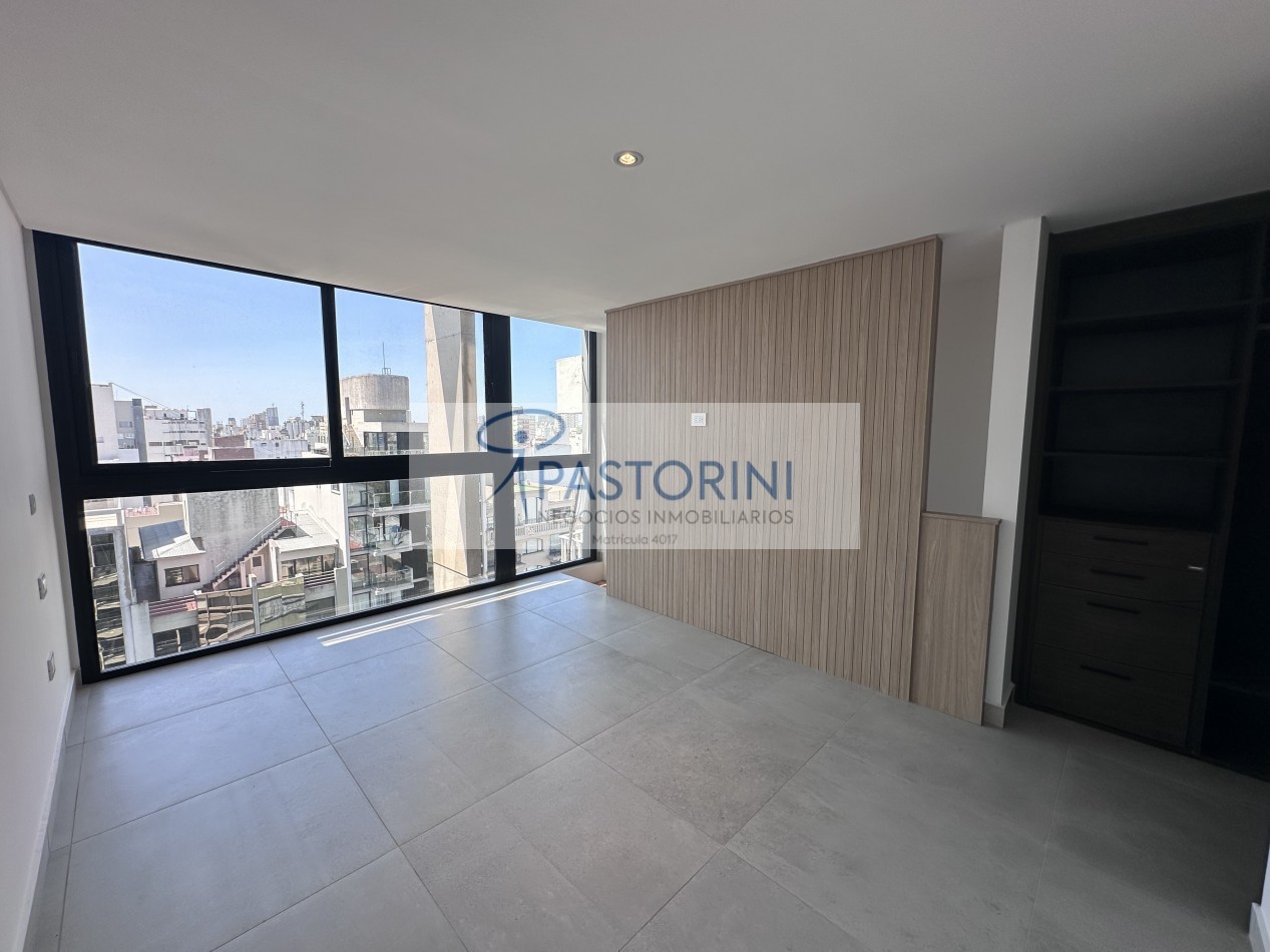 Moderno Departamento en Duplex en Plaza Mitre con COCH y baulera