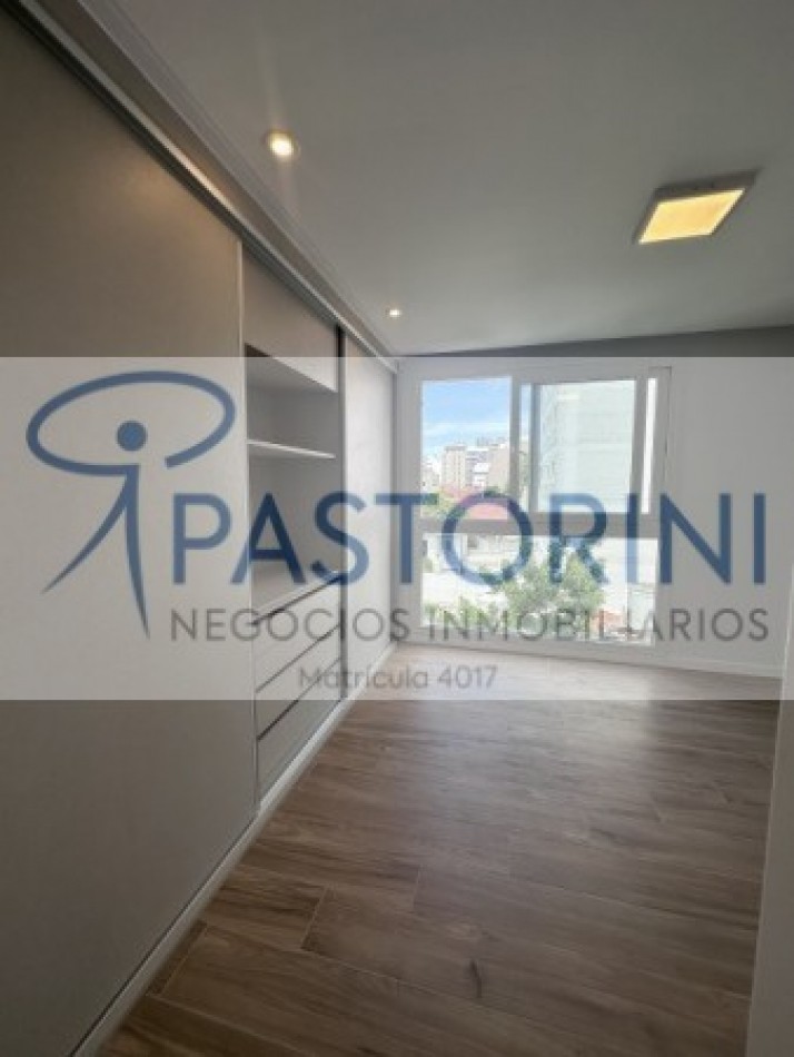 SEMIPISO a ESTRENAR de 2amb en Plaza Mitre con COCHERA